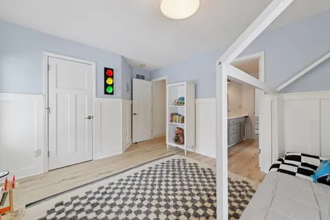 $1,750,000 | 14 Woodland Road, Edina, MN 55424