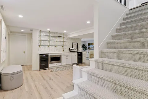 $1,750,000 | 14 Woodland Road, Edina, MN 55424