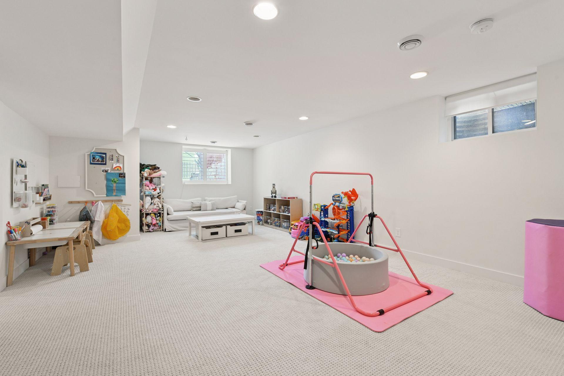 14 Woodland Road Edina, MN 55424 - Photo 54 of 73