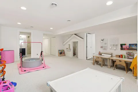 $1,750,000 | 14 Woodland Road, Edina, MN 55424