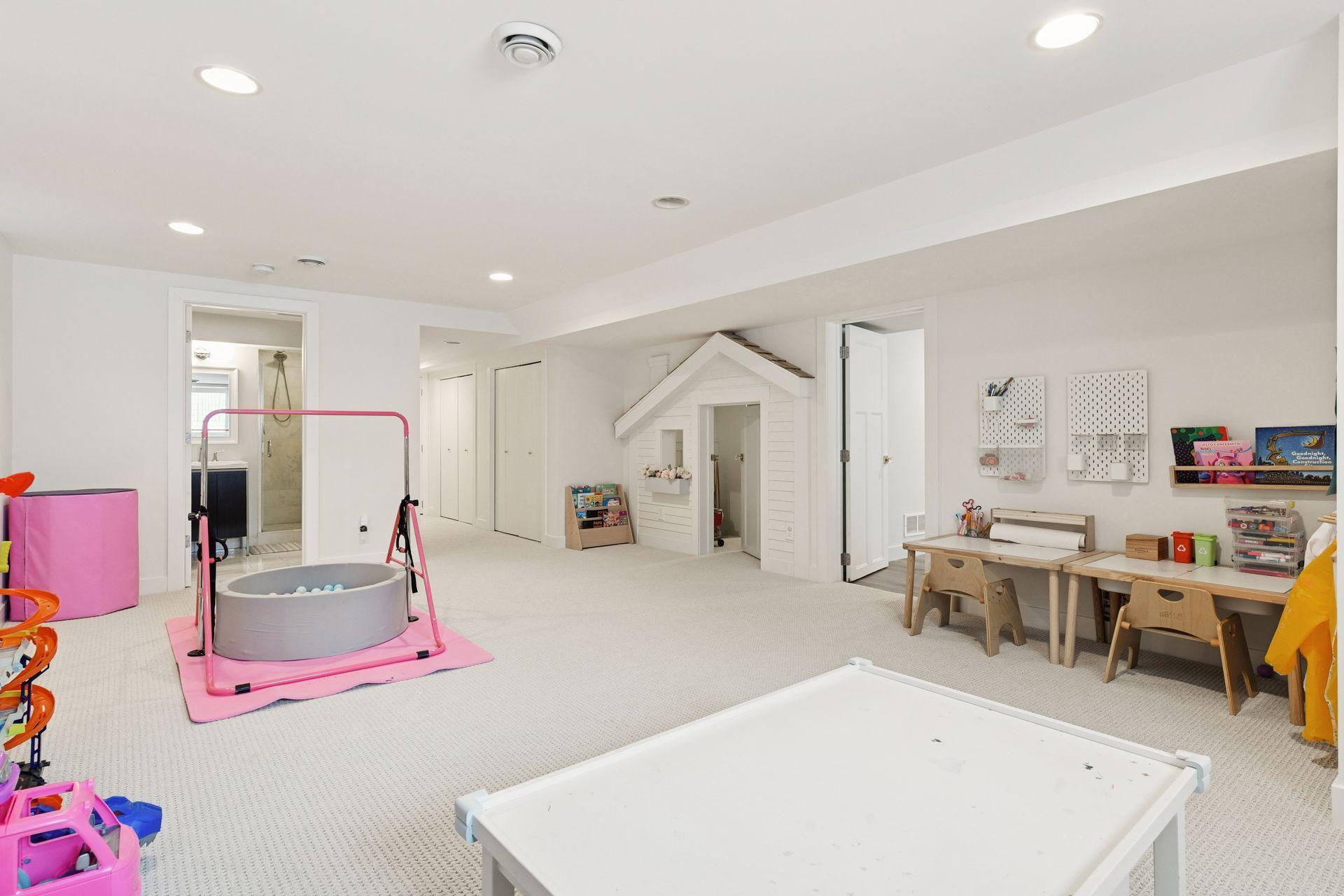 14 Woodland Road Edina, MN 55424 - Photo 57 of 73