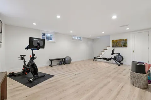 $1,750,000 | 14 Woodland Road, Edina, MN 55424