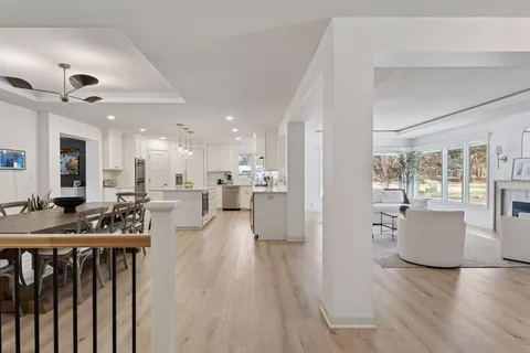 $1,750,000 | 14 Woodland Road, Edina, MN 55424