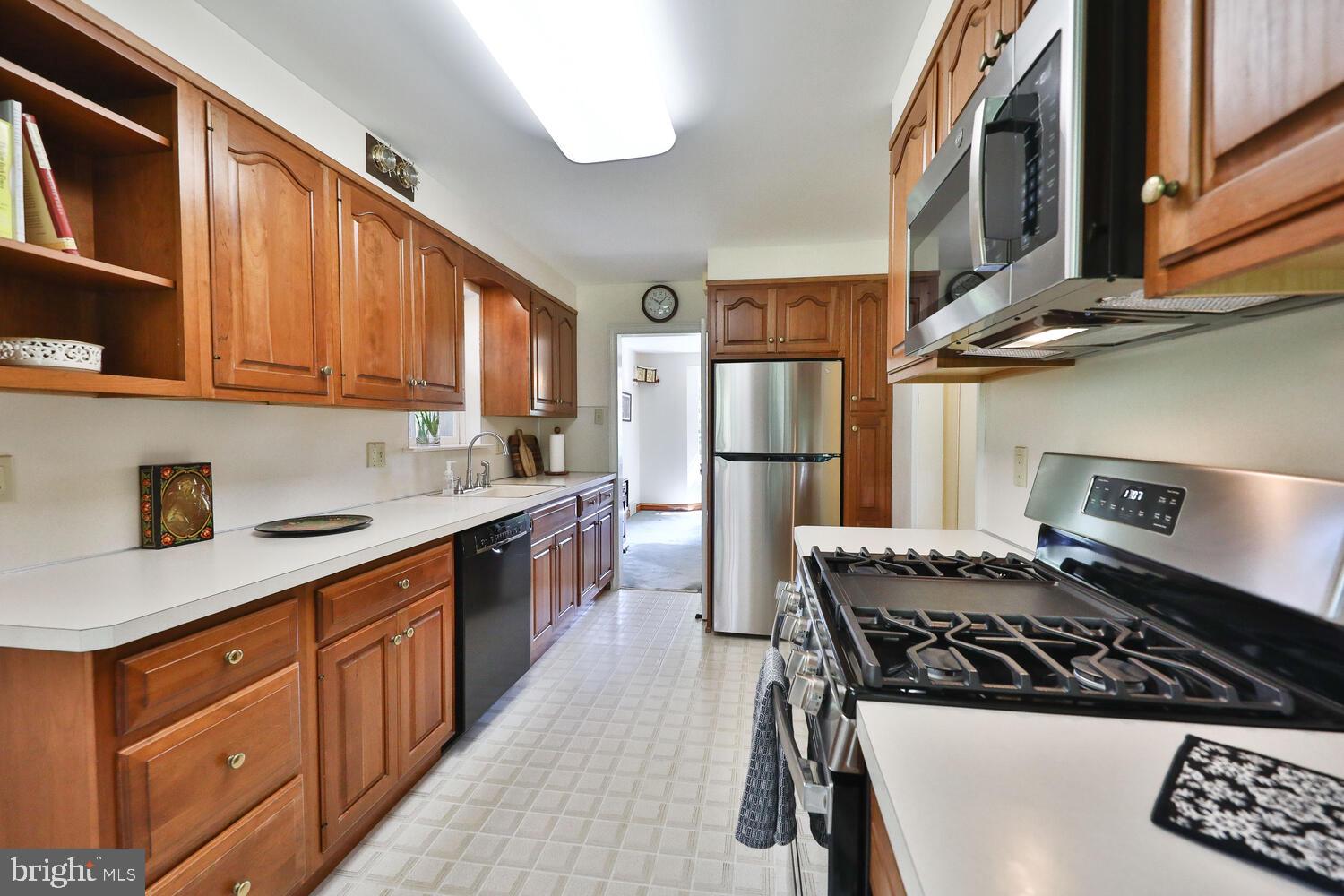 50 Johns Road Cheltenham, PA 19012 - Photo 18 of 52 Gallery Image 18