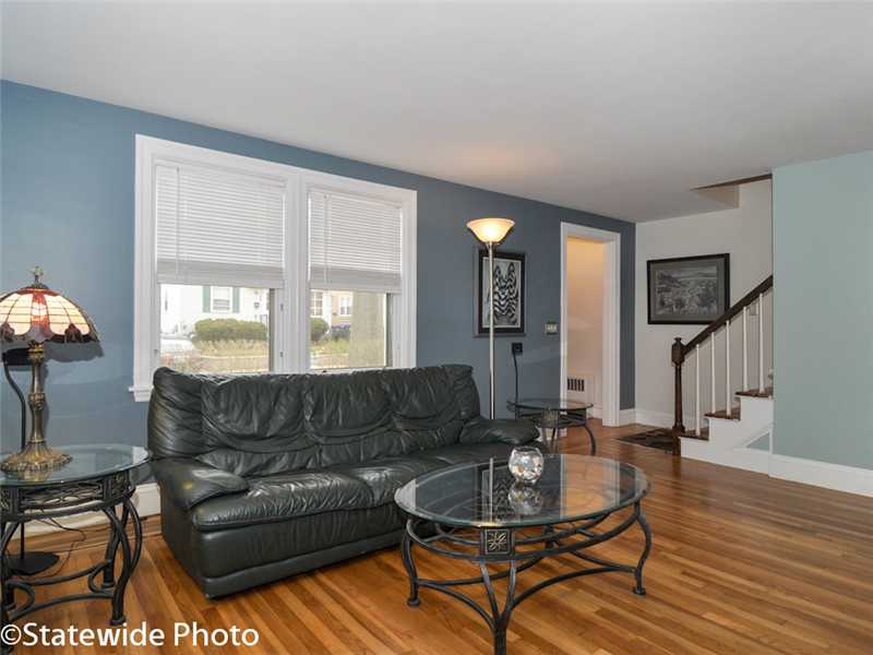 74 Rome Avenue Providence, RI 02908 - Photo 5 of 23 Living Room.