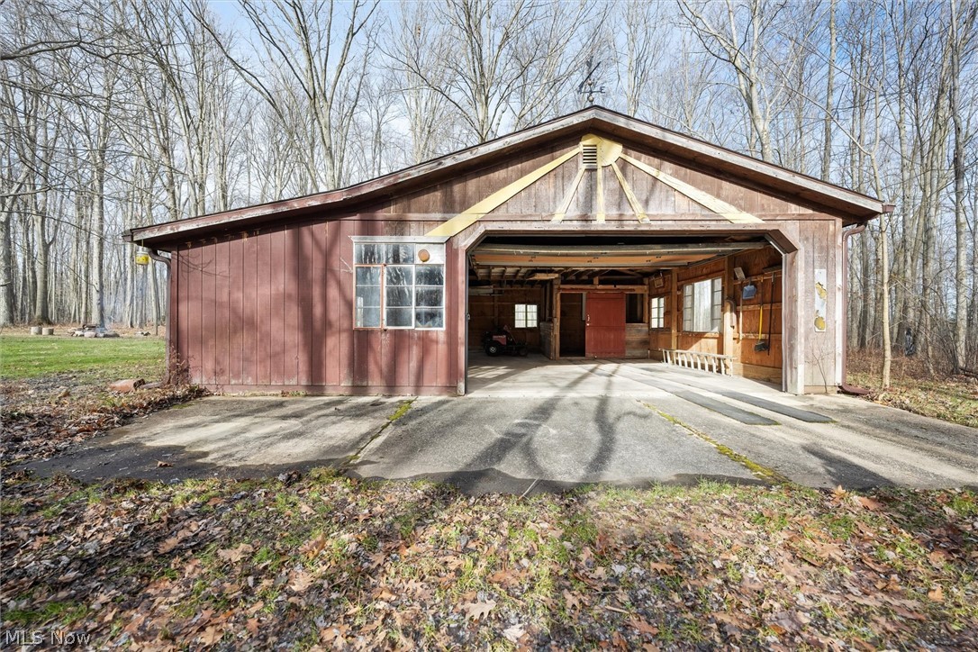 8085 Proctor Road Painesville, OH 44077 - Photo 7 of 35
