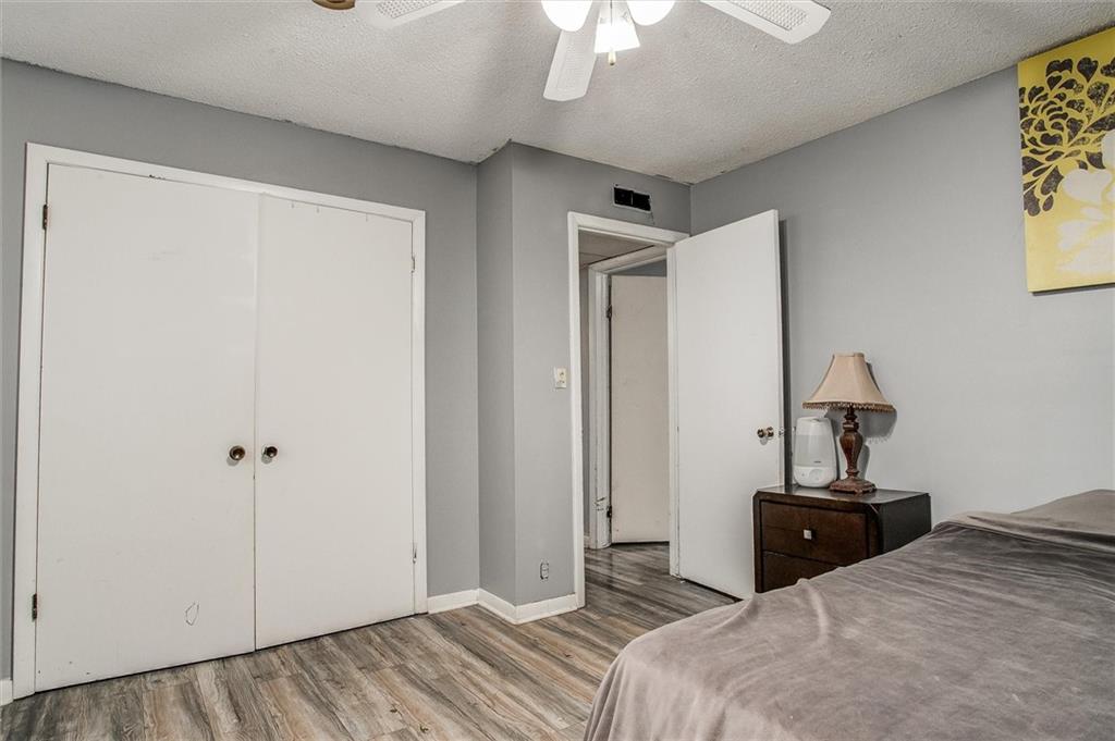 9251 Liggett Road Kansas City, KS 66109 - Photo 13 of 37