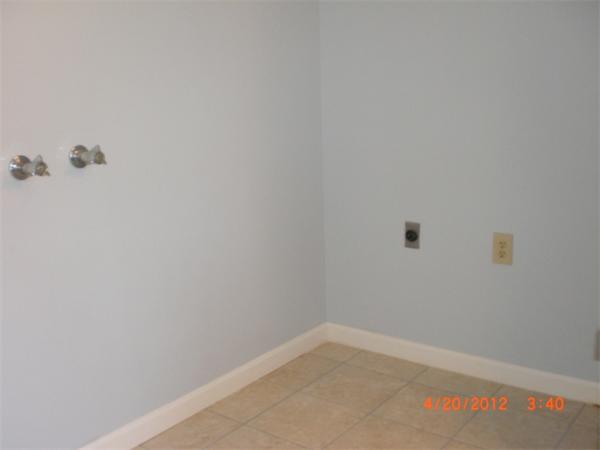 64 Center Road Dudley, MA 01571 - Photo 14 of 20 Gallery Image 14
