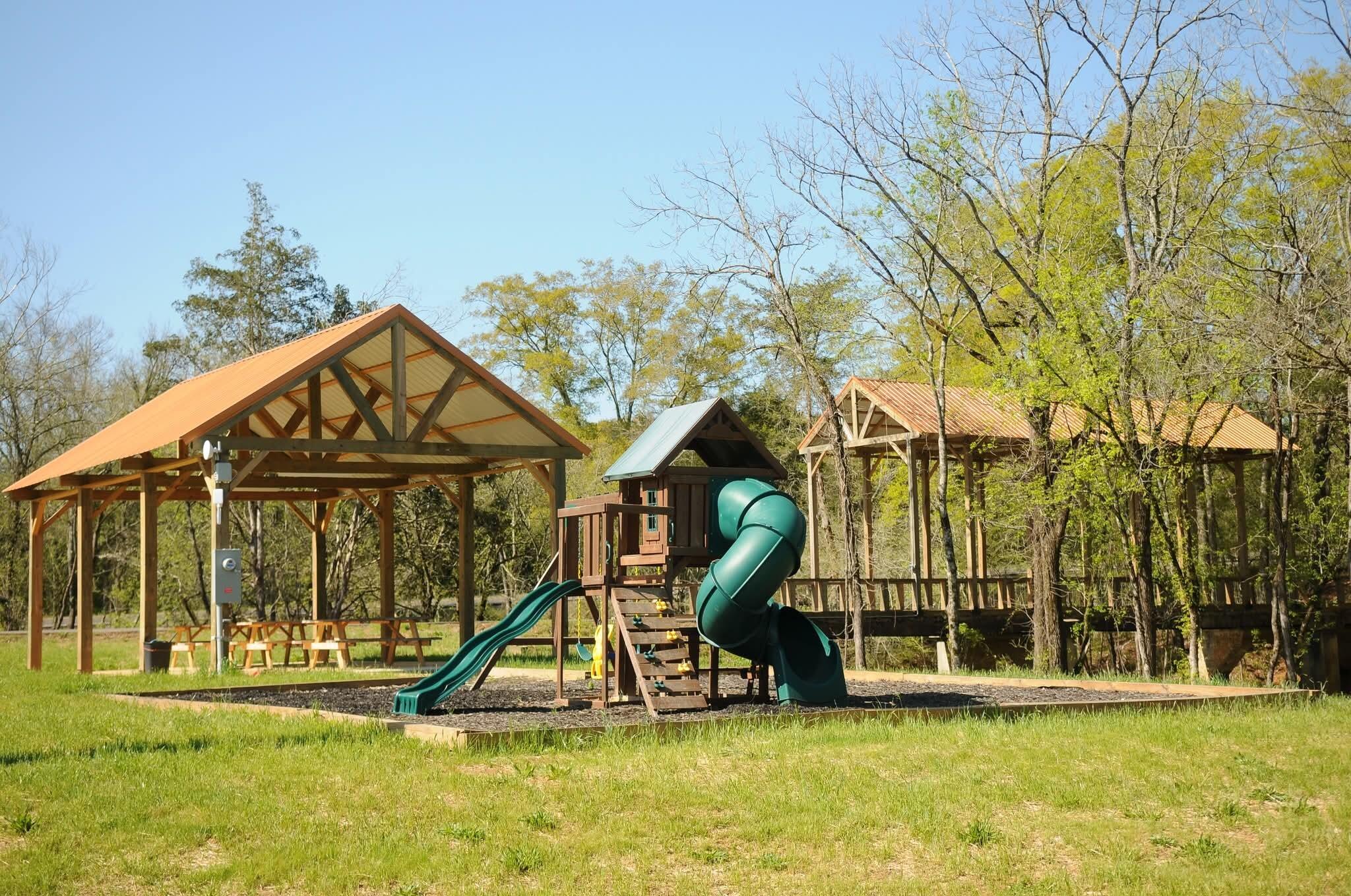 507 Upper River Road Northeast, Unit 6 Charleston, TN 37310 - Photo 25 of 31 facebook_1787625536318_74978449374817947
