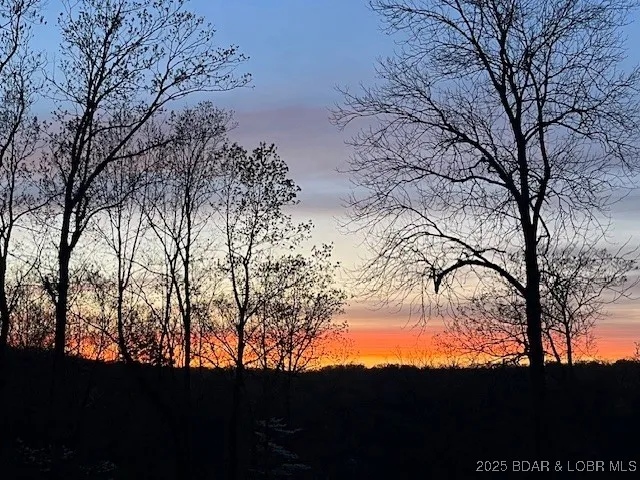 $774,999 | 26450 Eagle Point Road, Unit INDIAN CREEK COVE), Barnett, MO 65011