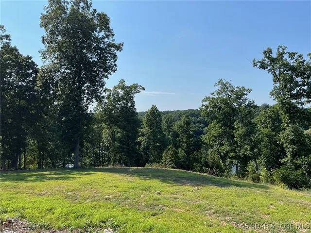 $774,999 | 26450 Eagle Point Road, Unit INDIAN CREEK COVE), Barnett, MO 65011