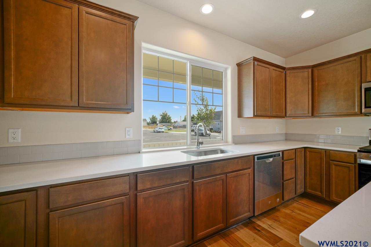 820 Winfield Street Gervais, OR 97026 - Photo 13 of 31