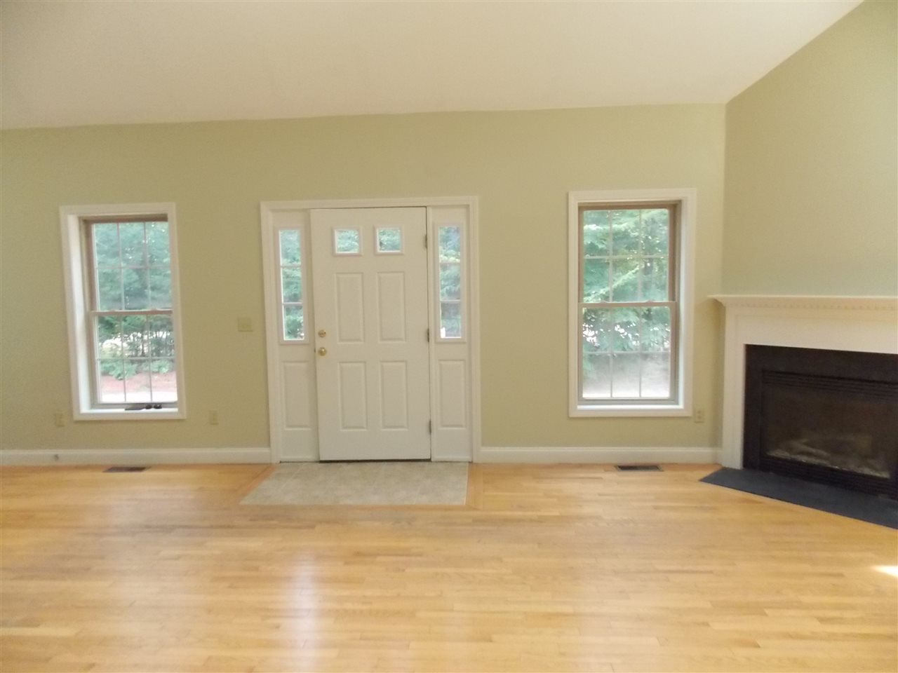 179 Webster Road, Unit 10B Center Conway, NH 03813 - Photo 4 of 31