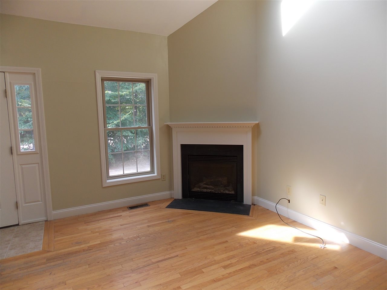 179 Webster Road, Unit 10B Center Conway, NH 03813 - Photo 5 of 31