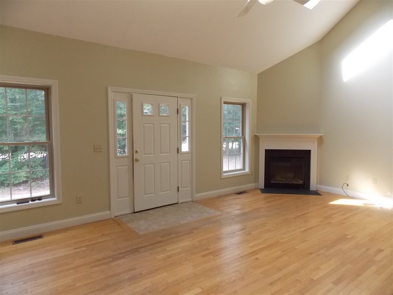 179 Webster Road, Unit 10B Center Conway, NH 03813 - Photo 6 of 31