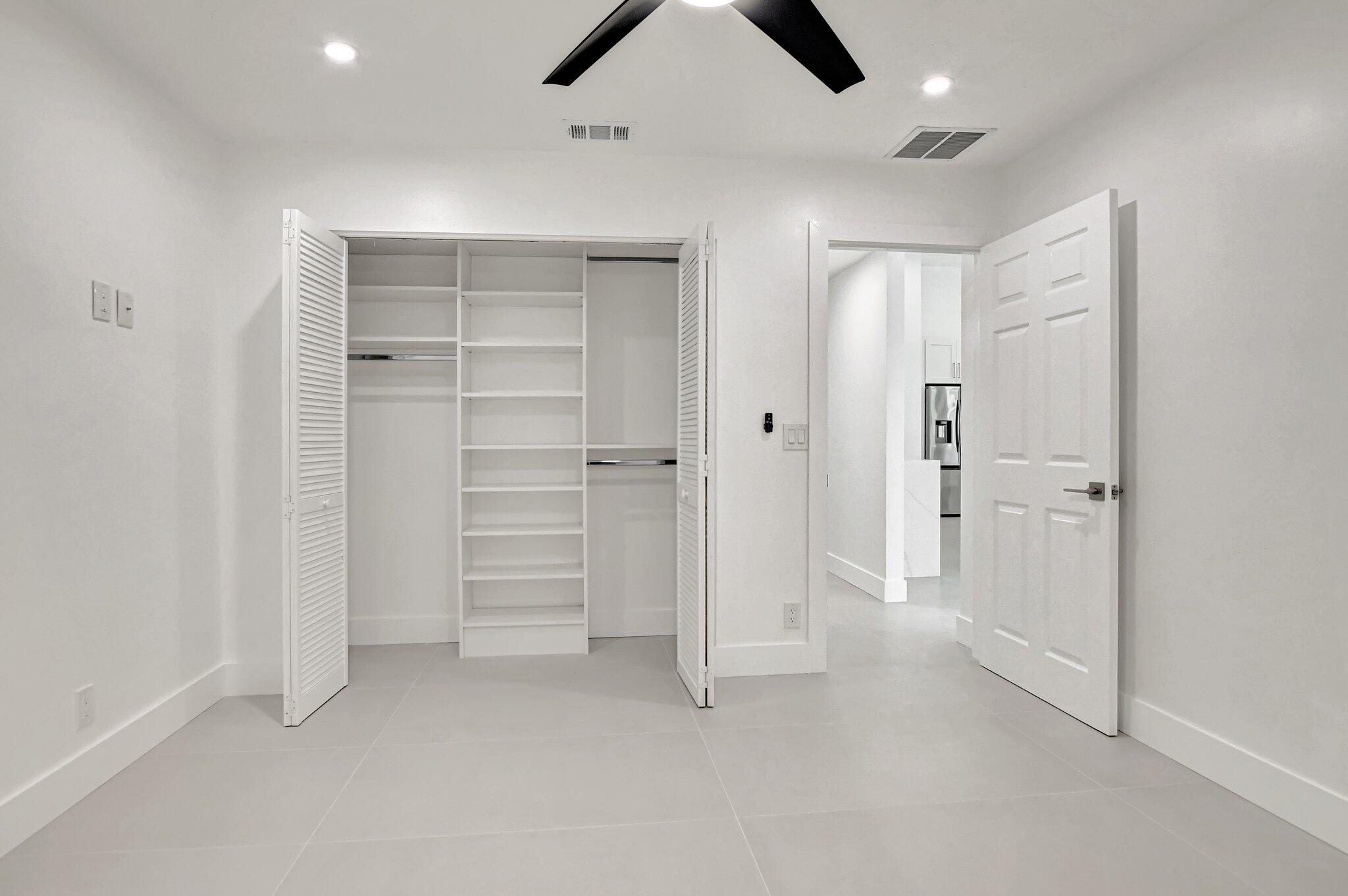 19262 Cloister Lake Lane Boca Raton, FL 33498 - Photo 21 of 107 45-web-or-mls-DSC_1516