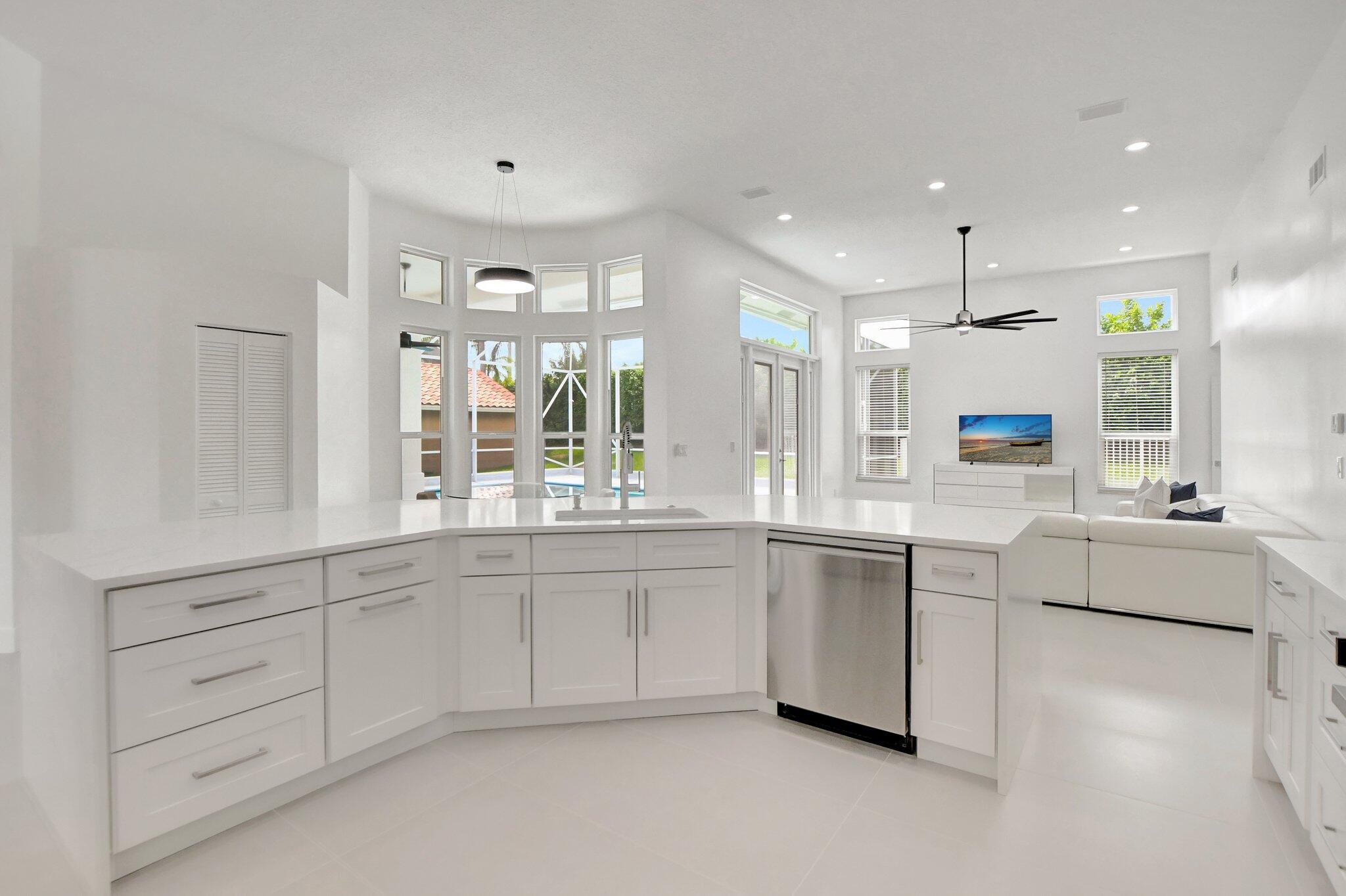 19262 Cloister Lake Lane Boca Raton, FL 33498 - Photo 10 of 107 10-web-or-mls-DSC_0631