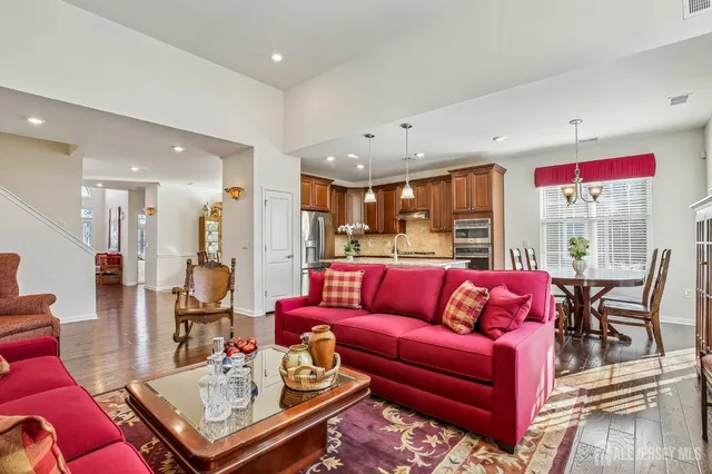 $779,000 | 19 Davinci Drive, Monmouth Junction, NJ 08852