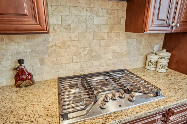 $779,000 | 19 Davinci Drive, Monmouth Junction, NJ 08852