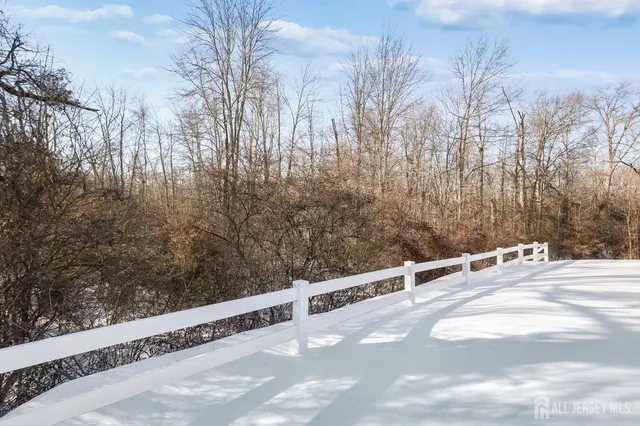 $779,000 | 19 Davinci Drive, Monmouth Junction, NJ 08852