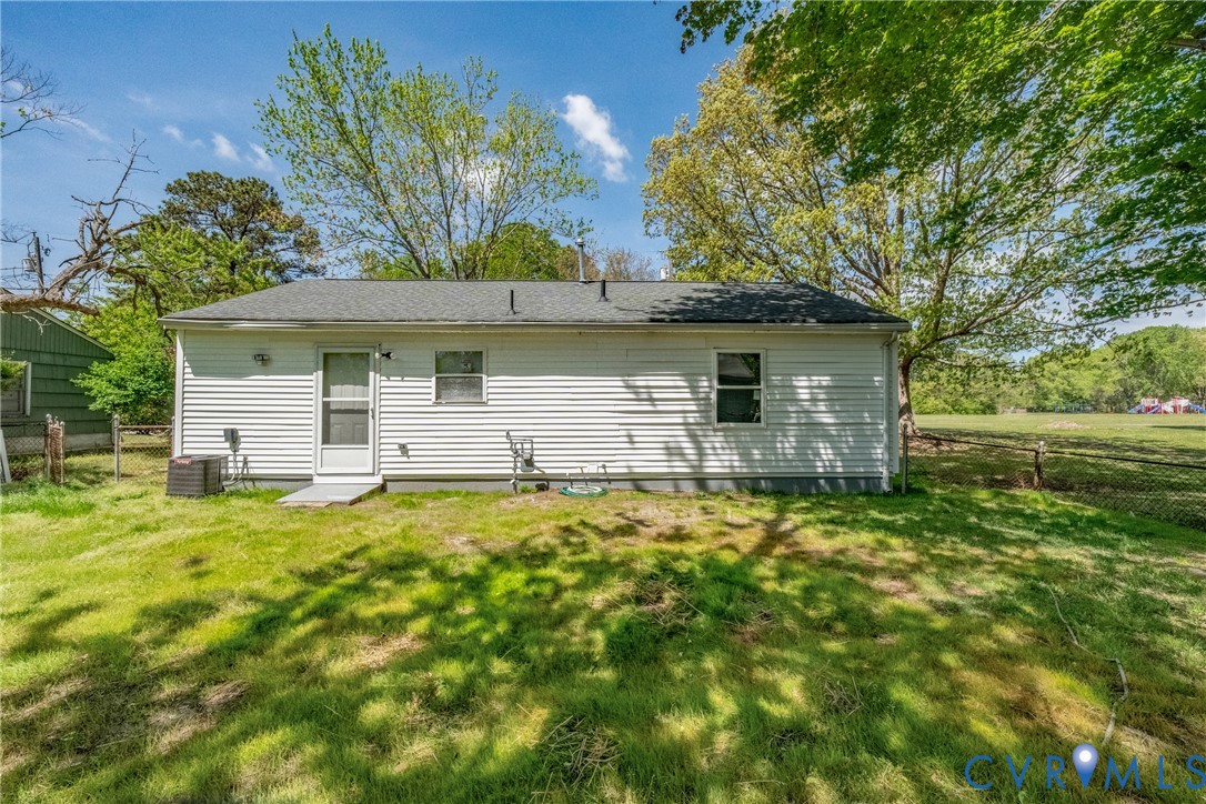 1914 Moger Drive Hampton, VA 23663 - Photo 14 of 15 front view of house with a yard