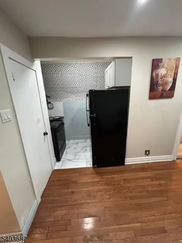 $1,300 | 371 Seymour Avenue, Newark, NJ 07112