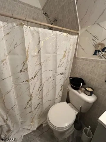 $1,300 | 371 Seymour Avenue, Newark, NJ 07112