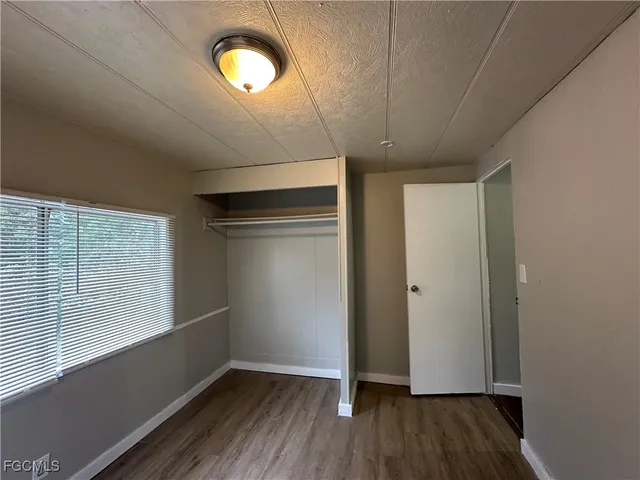 $895 | 7886 Breeze Drive, North Fort Myers, FL 33917