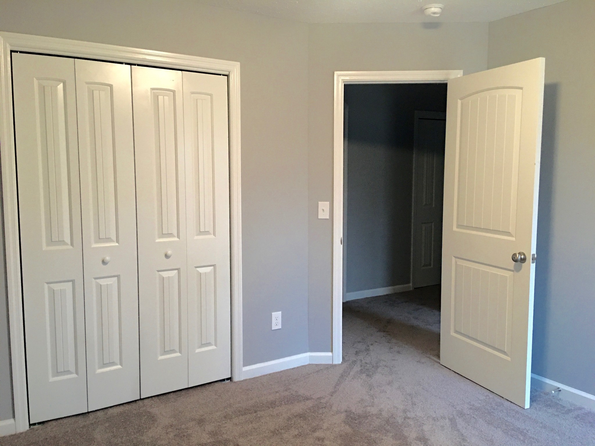 152 Limestone Road Elora, TN 37328 - Photo 10 of 18 an empty room with a hallway and closet