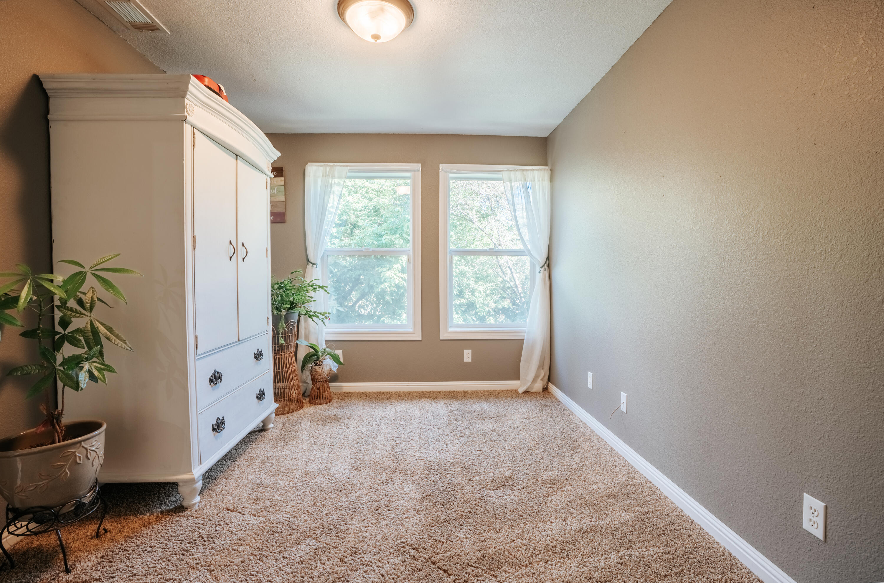 421 N Road Scotia, CA 95565 - Photo 13 of 56