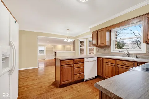 $435,000 | 12406 Lancelot Lane, Carmel, IN 46033