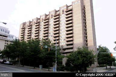 1301 North Courthouse Road, Unit 1805 Arlington, VA 22201 - Photo 1 of 28 Exterior (Main)