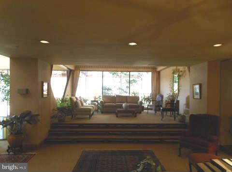 1301 North Courthouse Road, Unit 1805 Arlington, VA 22201 - Photo 4 of 28 Community