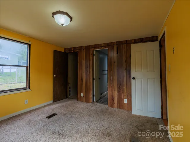 a view of walk in closet