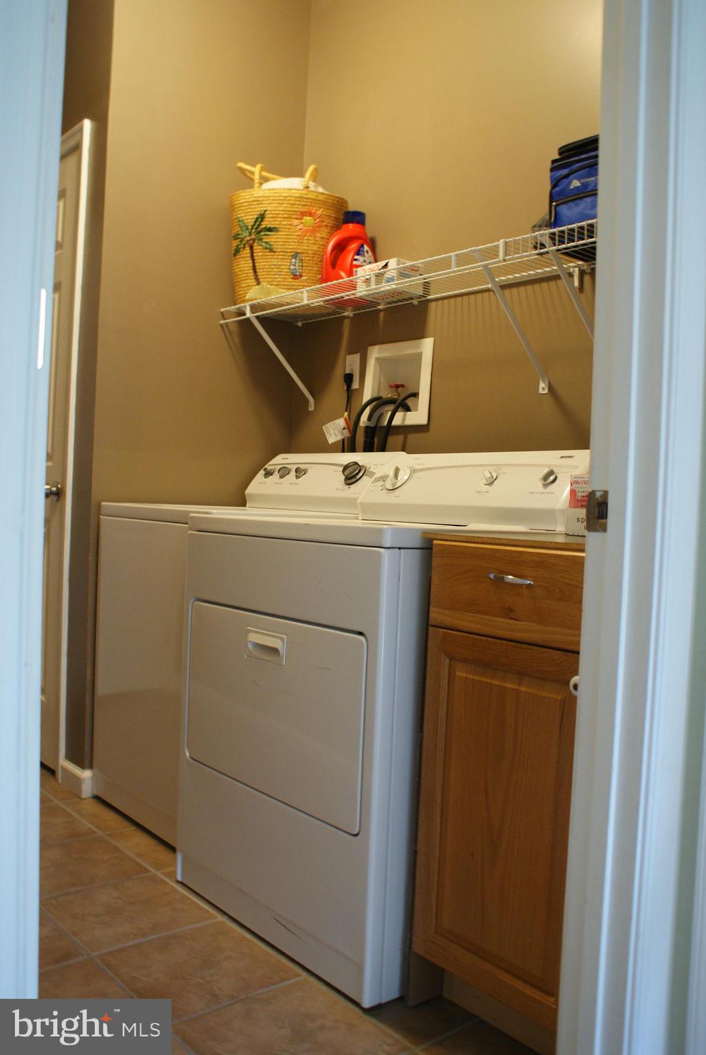 4986 Wentz Road Manchester, MD 21102 - Photo 25 of 42 Laundry/mudroom