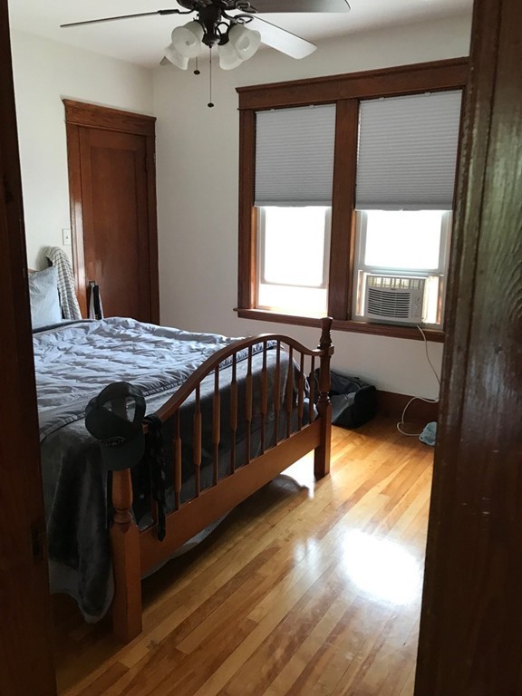 88 Kenberma Road Worcester, MA 01604 - Photo 4 of 18 Gallery Image 4