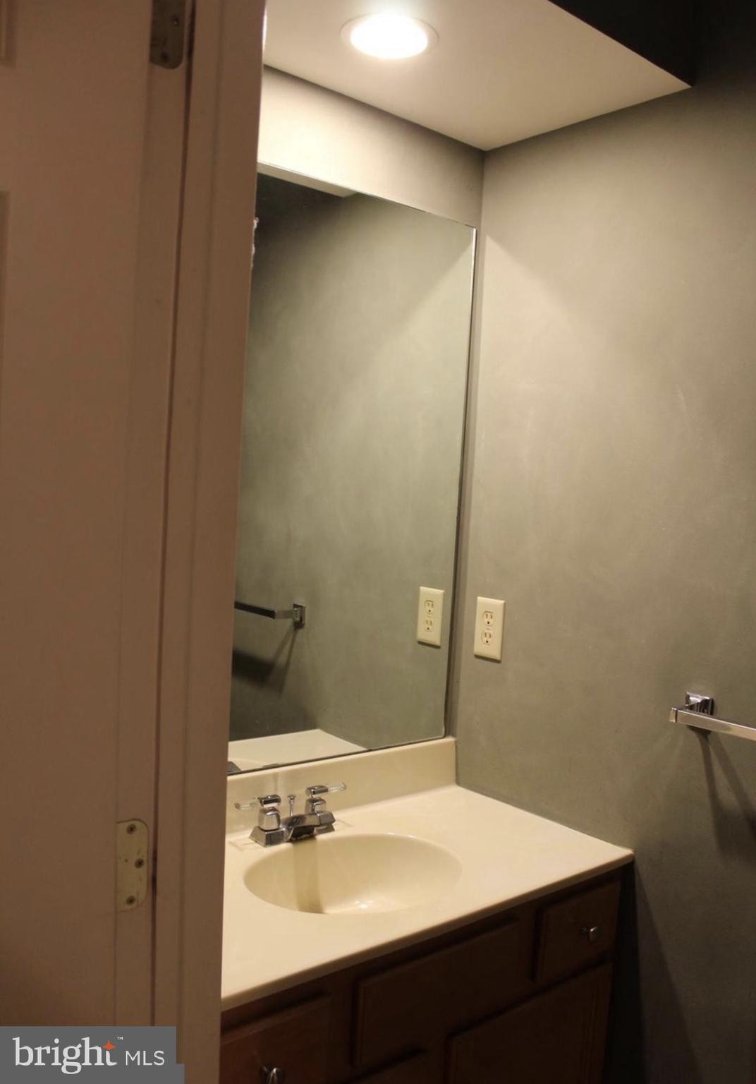 2264 Raleigh Road Hummelstown, PA 17036 - Photo 8 of 19