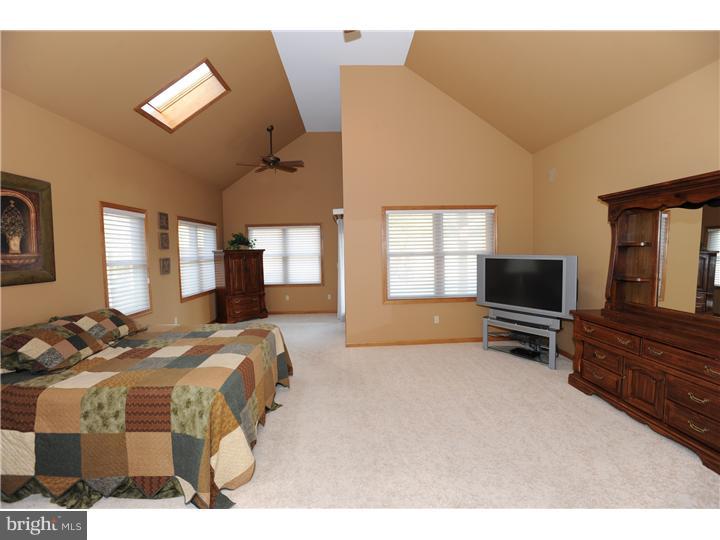 3511 Timber Lane Slatington, PA 18080 - Photo 12 of 25 Master Bedroom