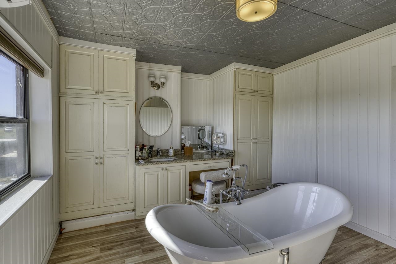 6410 County Road 408 Valley Spring, TX 76885 - Photo 32 of 45 Gallery Image 32