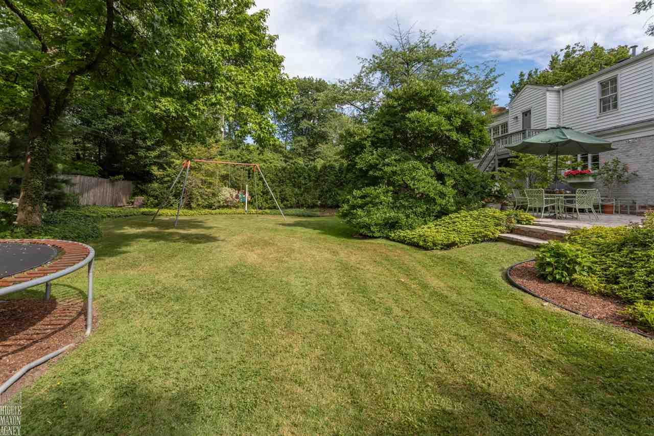 166 Lewiston Road Grosse Pointe Farms, MI 48236 - Photo 36 of 39
