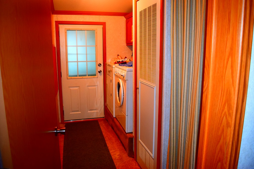 46 Ruxton Circle Mashpee, MA 02649 - Photo 2 of 11 Gallery Image 2