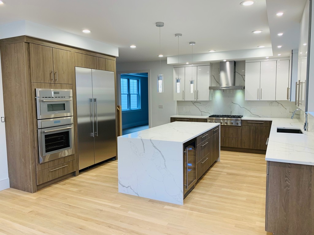 102 Thurston Road, Unit 102 Newton, MA 02464 - Photo 16 of 35 Gallery Image 16