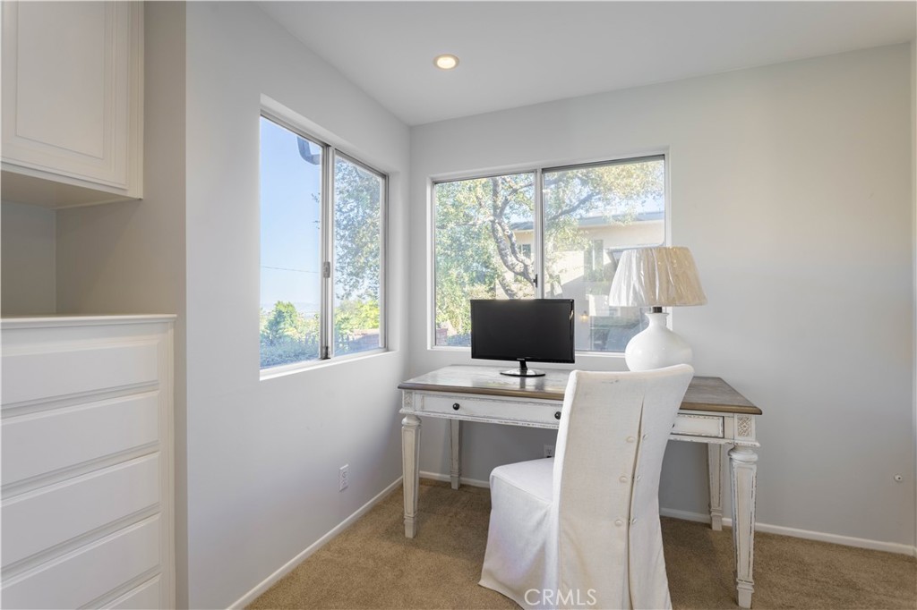 1001 Briarcliff Road Monrovia, CA 91016 - Photo 19 of 59