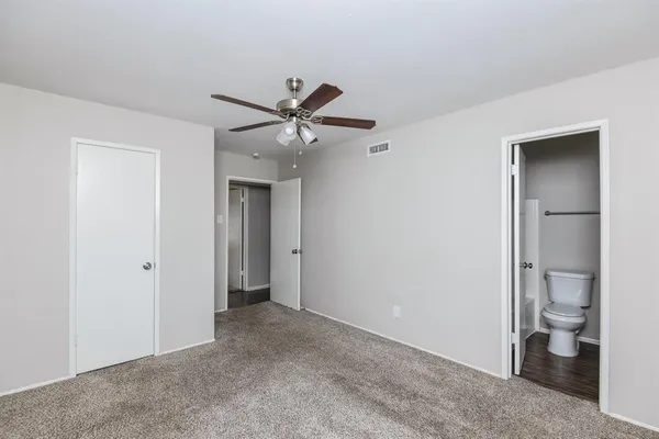 $1,715 | 129 Sheffield Drive, Cedar Hill, TX 75104