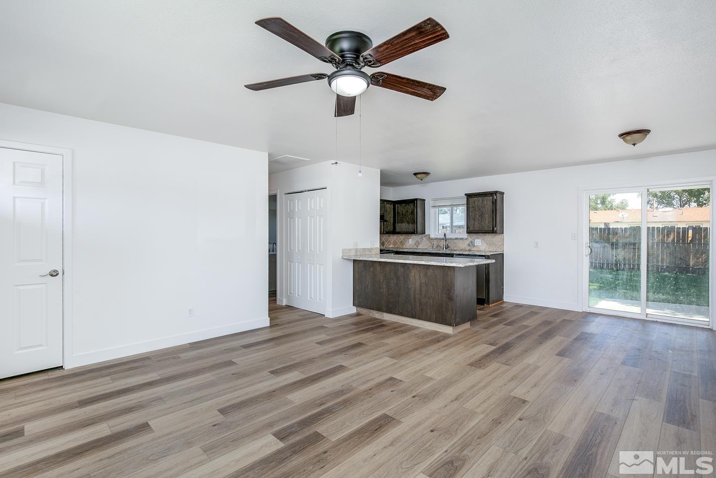 1040 Roberta Court Fallon, NV 89406 - Photo 4 of 28 Photo 4