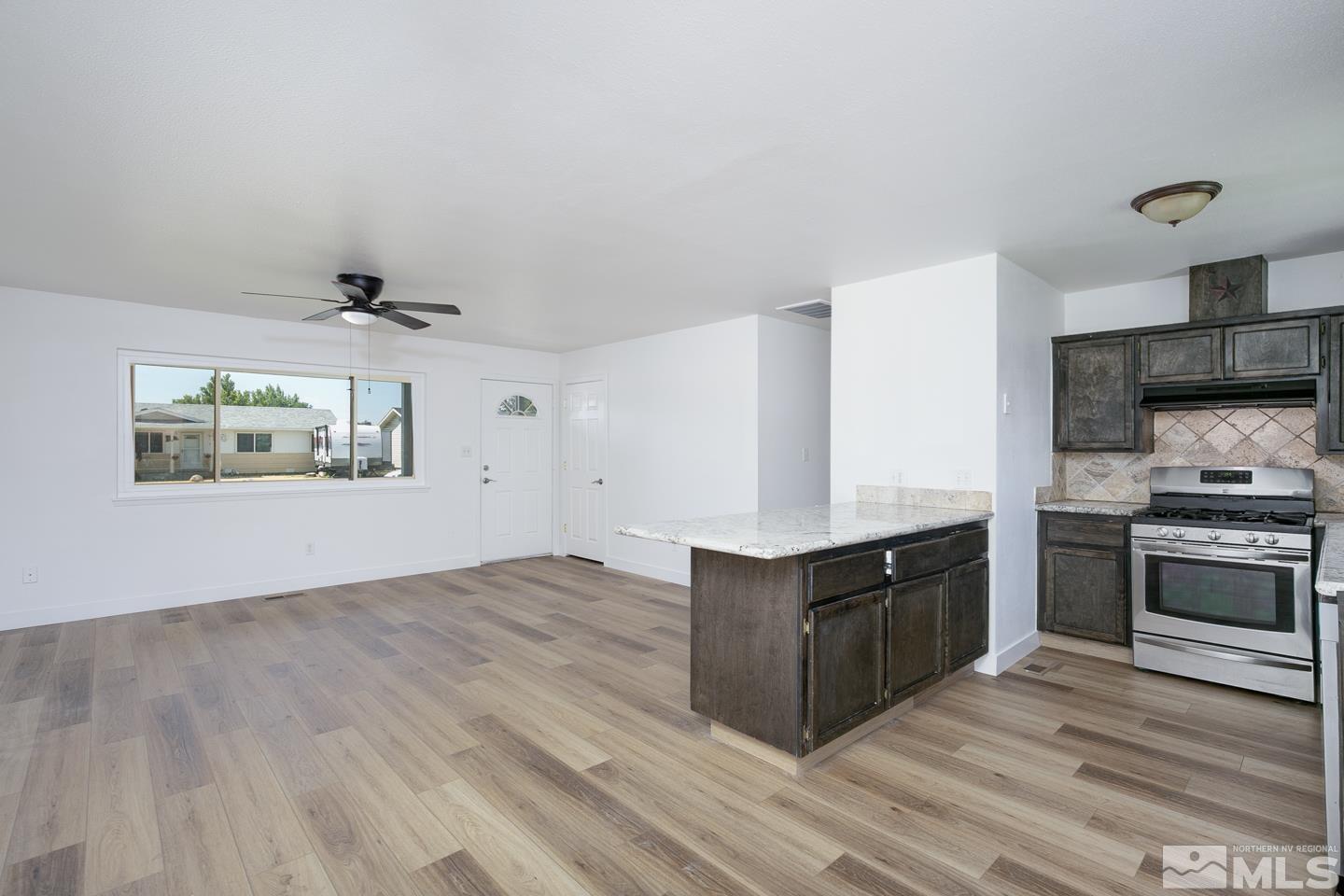 1040 Roberta Court Fallon, NV 89406 - Photo 5 of 28 Photo 5