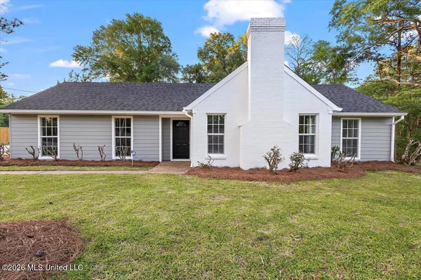 $375,000 | 24 Village Drive, Madison, MS 39110