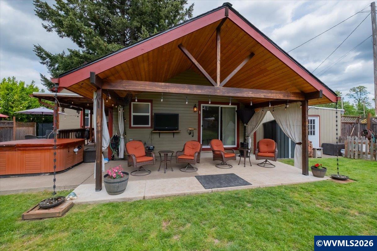 626 East Isabella Street Lebanon, OR 97355 - Photo 27 of 38