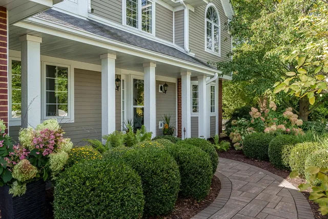 $945,000 | 8551-8589 Rote Road, Rockford, IL 61107