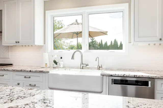 $945,000 | 8551-8589 Rote Road, Rockford, IL 61107